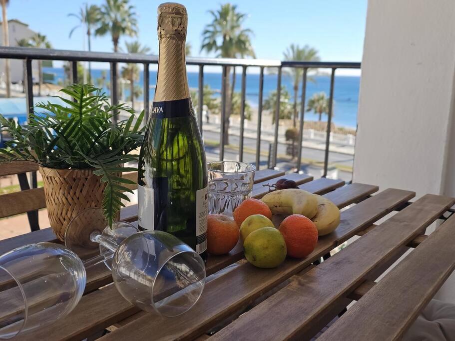 Spacious Front Line 3 Bedroom With Amazing Sea Views A Few Steps From The By Namaste Elite Appartement Benalmádena